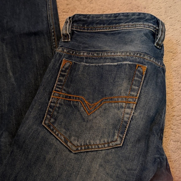 Diesel Men's Straight Dark Blue Jeans - Picture 5 of 5